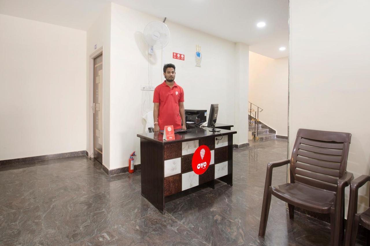 Oyo 9936 Elite Inn Haïdarabad Extérieur photo